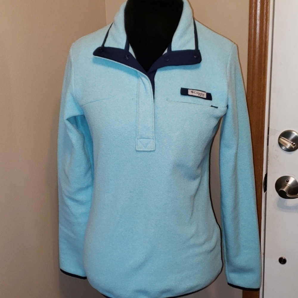 Columbia pale blue fleece pfg pullover 1/4 snap